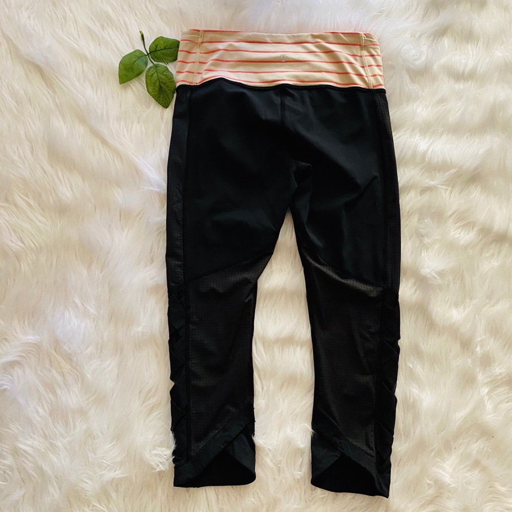 Lululemon Var-City Crop Leggings 6 - Picture 11 of 15